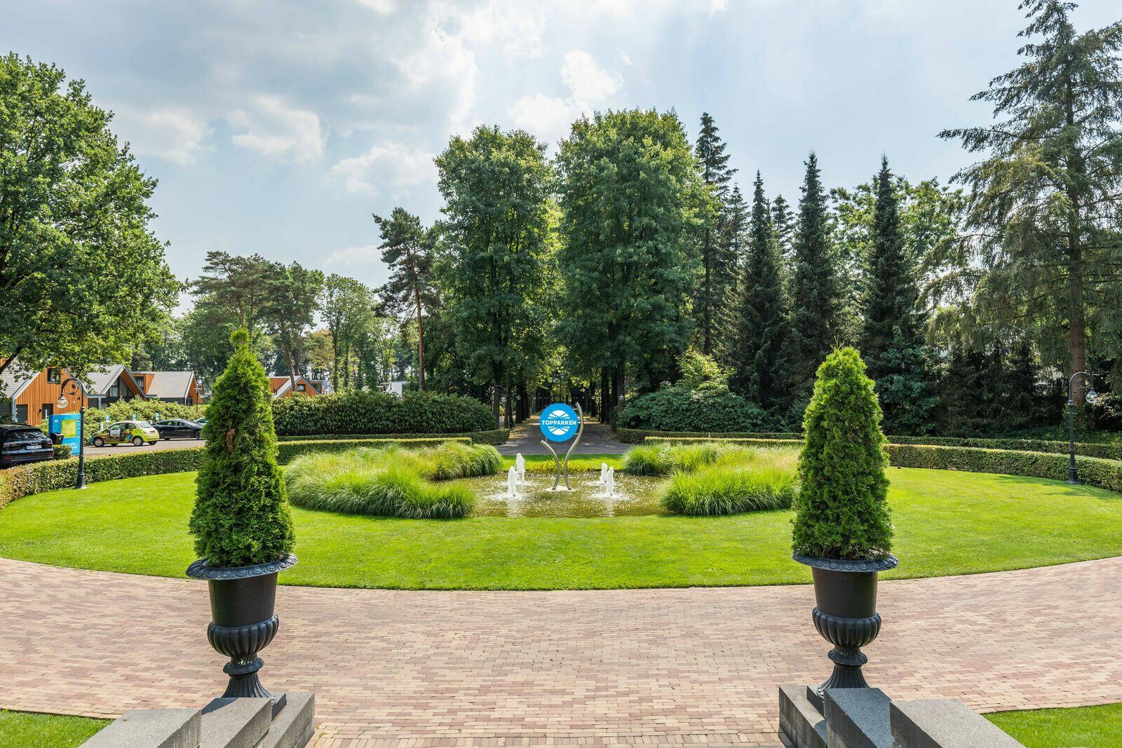 Scheleberg estate - park entrance