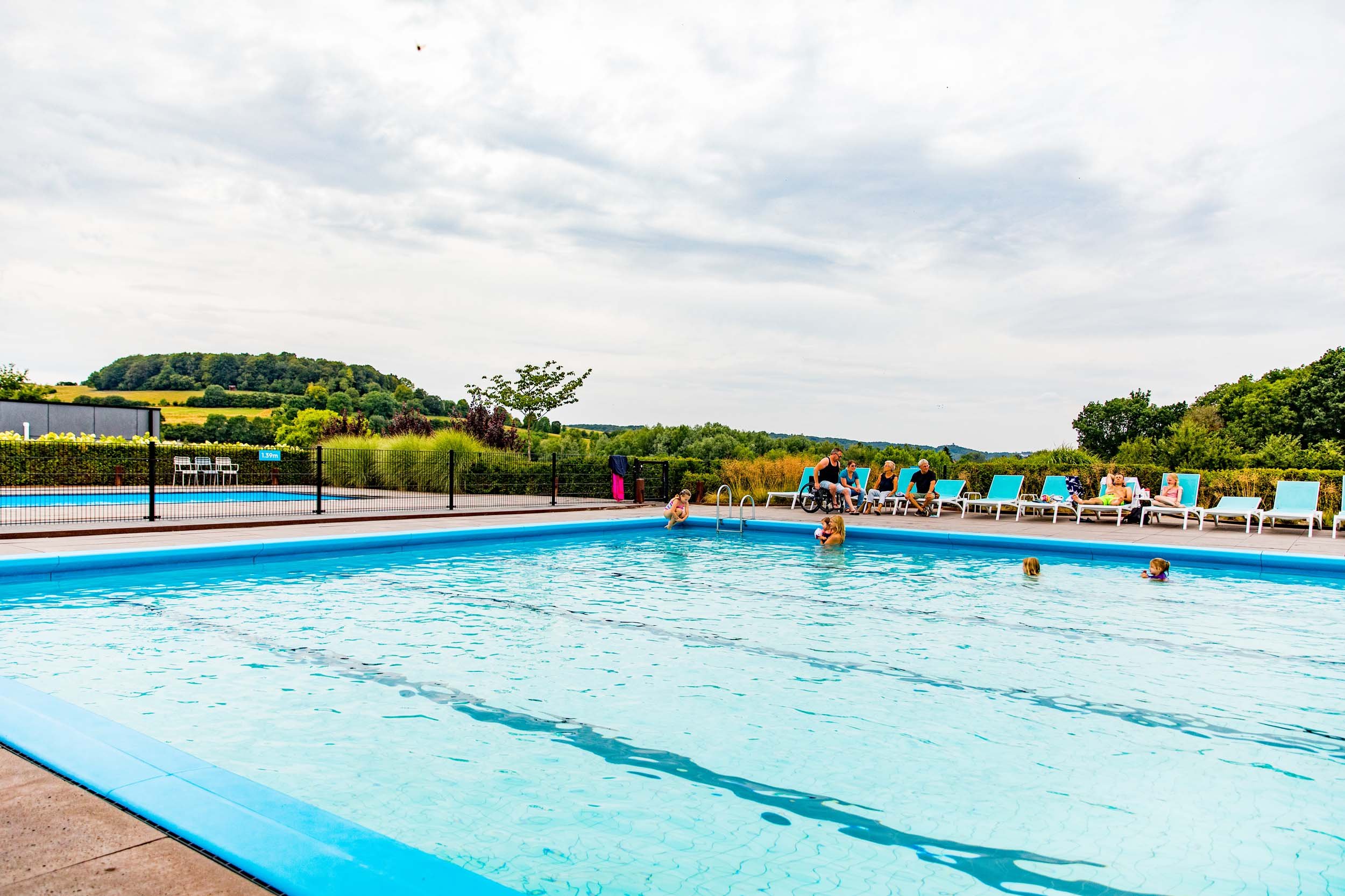 Residence Valkenburg - Swimming pool - 05